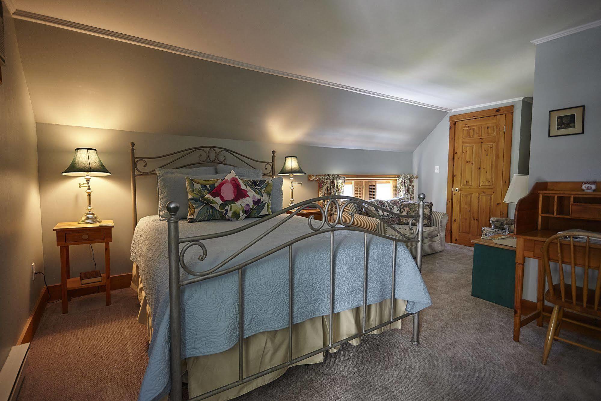 Victoria'S Historic Inn Wolfville Luaran gambar