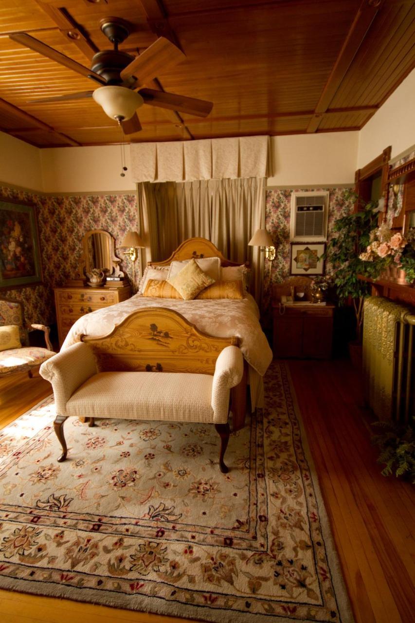 Victoria'S Historic Inn Wolfville Luaran gambar
